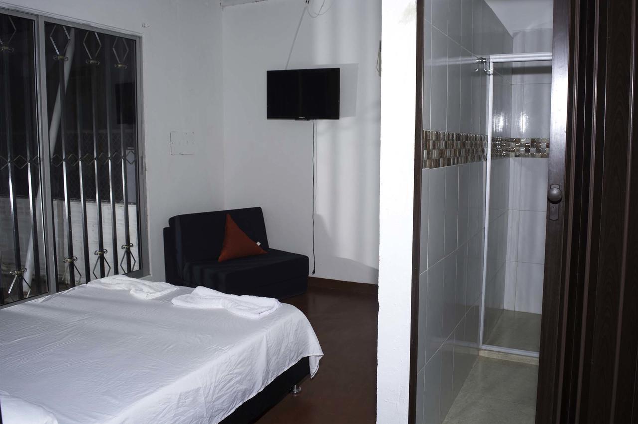 فيلافيجا Hostal El Ruby المظهر الخارجي الصورة
