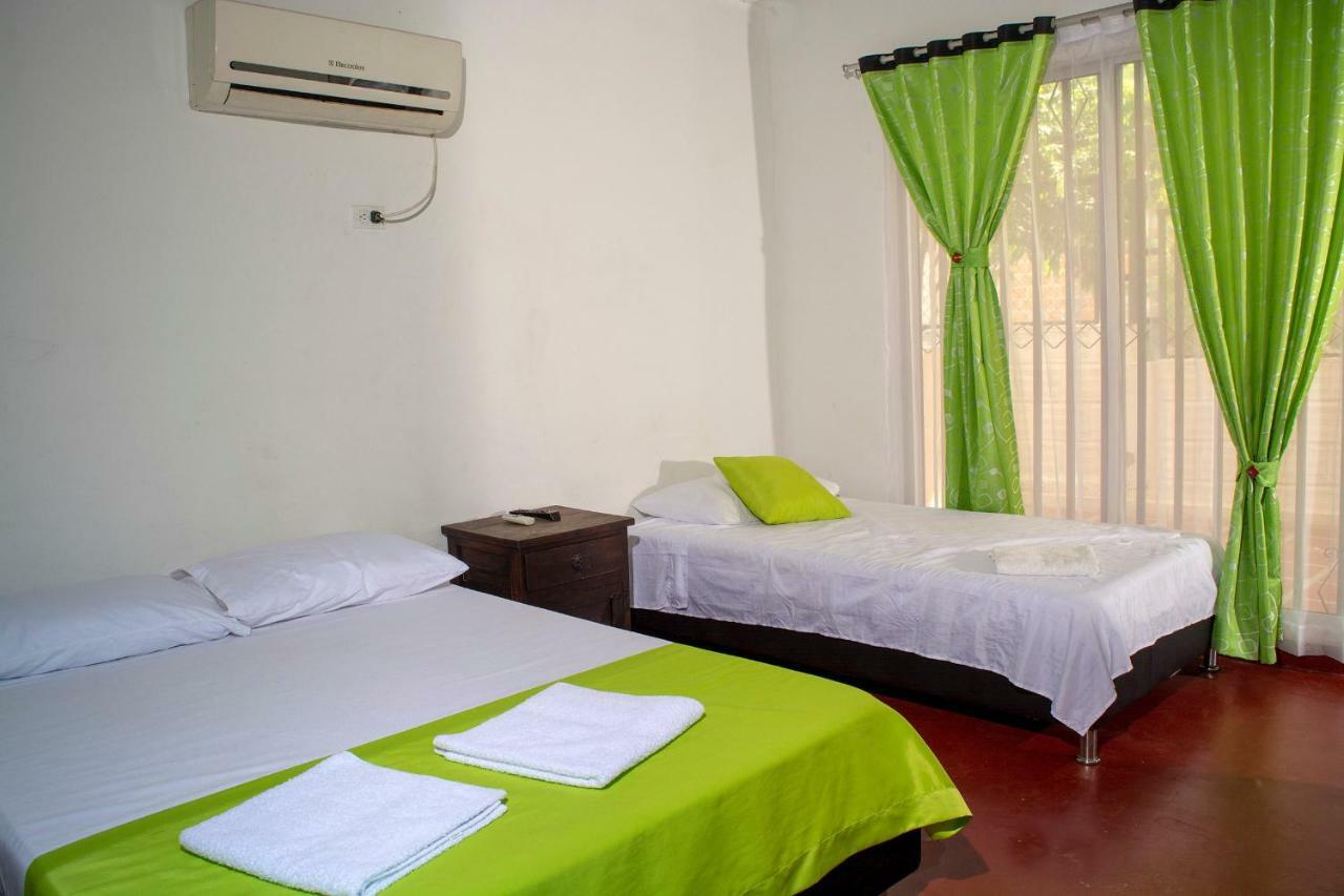 فيلافيجا Hostal El Ruby المظهر الخارجي الصورة