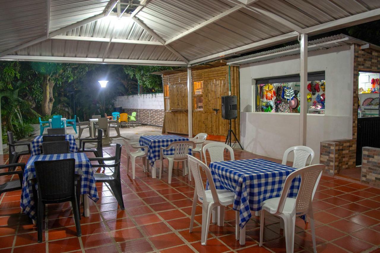 فيلافيجا Hostal El Ruby المظهر الخارجي الصورة